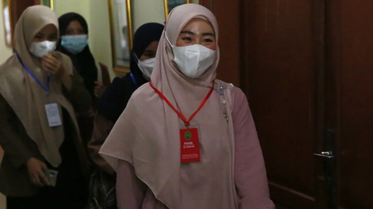 Resmi Bercerai dari Alvin Faiz, Larissa Chou: Ini Awal Hidup yang Baru