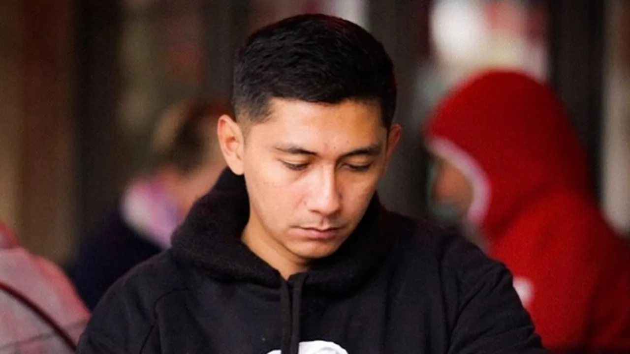 Resmi Bercerai Dari Tyna Kanna, Kenang Mirdad Akui Sudah Move On Resmi Bercerai Dari Tyna Kanna, Kenang Mirdad Akui Sudah Move On