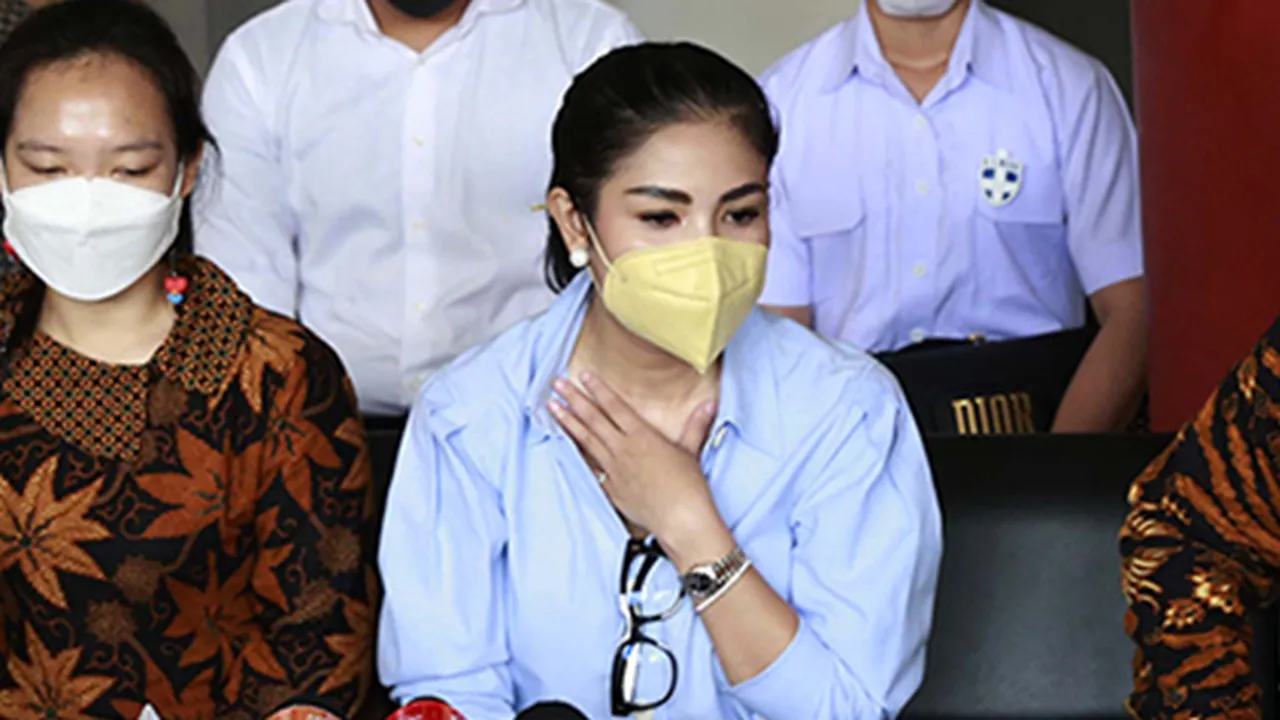 Resmi Cerai dari Askara, Nindy Ayunda Dapatkan Hak Asuh Anak
