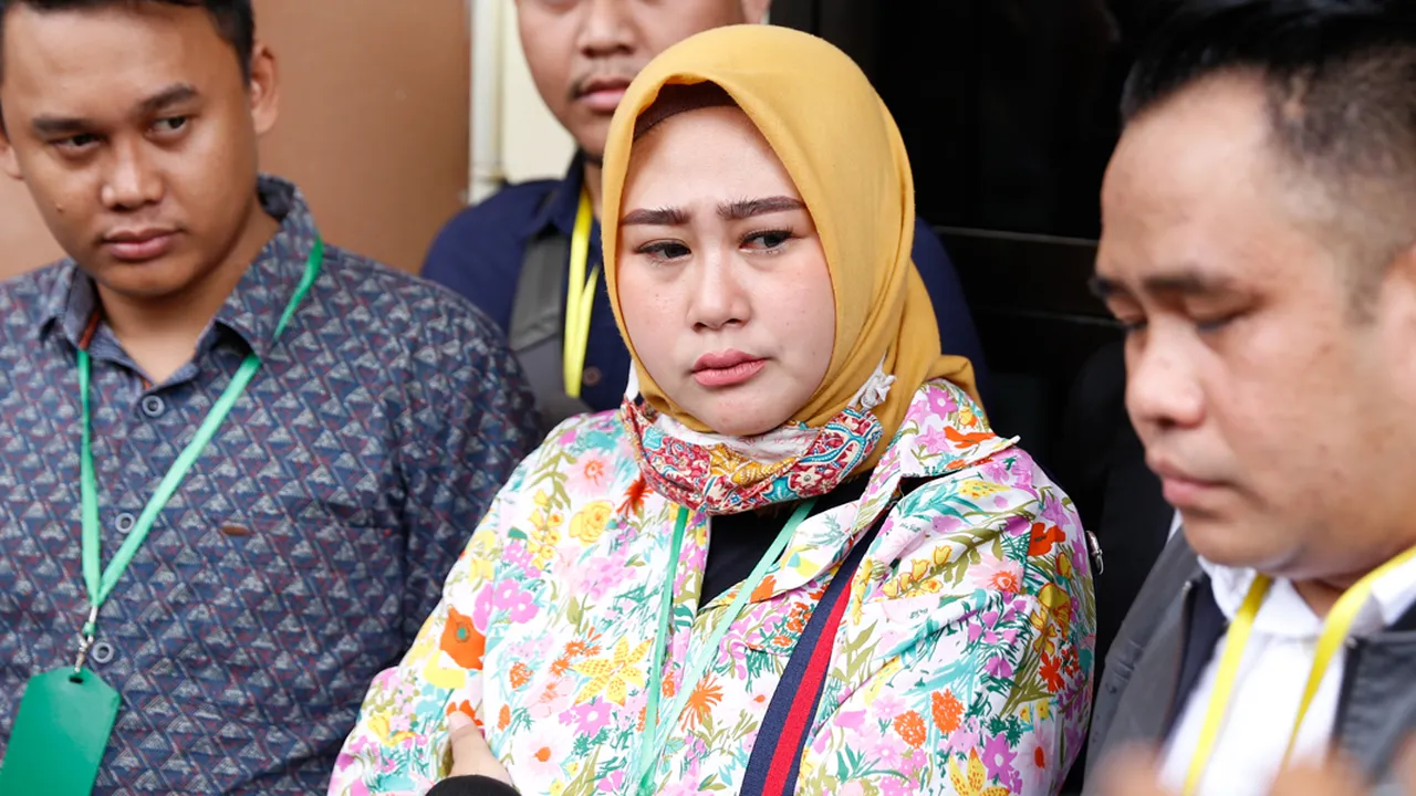Resmi Gugat Cerai Daus Mini, Shelvie Hana Ungkap Adanya Perselingkuhan