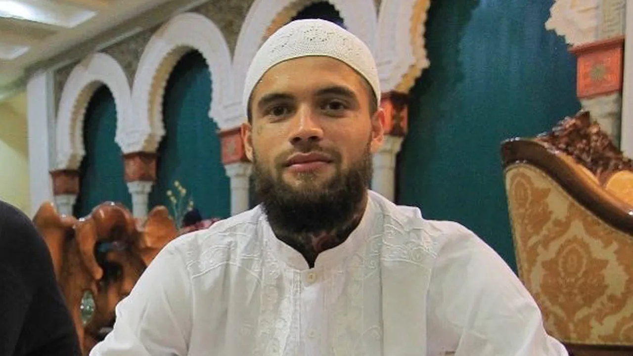Resmi Hijrah dan Menikah, Diego Michiels Enggan Hapus Tato