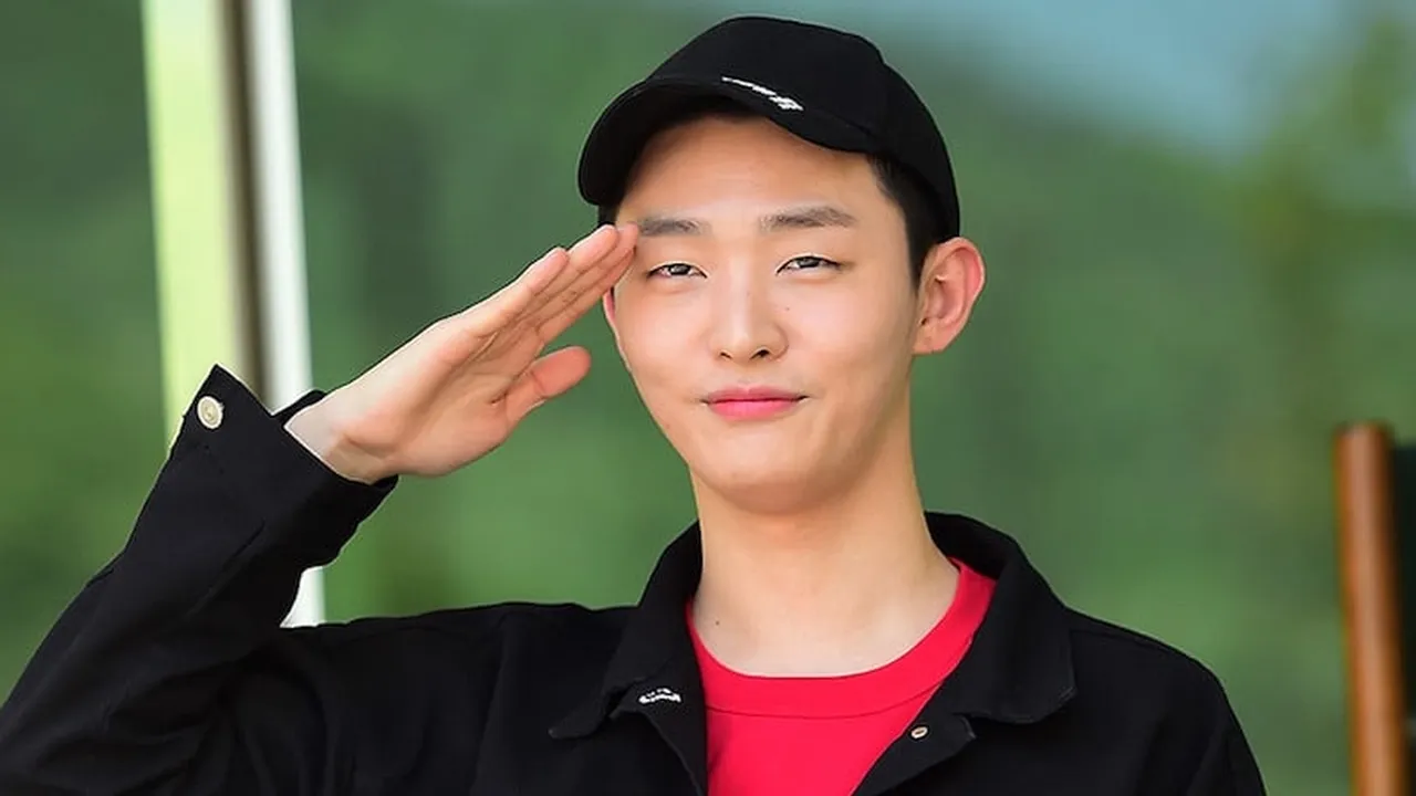Resmi! Yoon Ji Sung Eks-Wanna One Mulai Jalani Wajib Militer