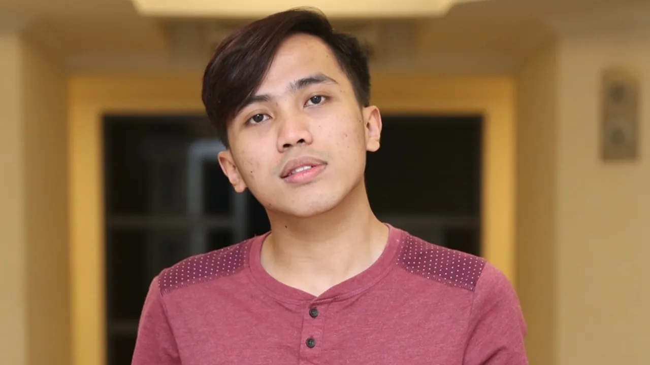 Restu Ibu Mengiringi Perjuangan Hisyam di Dangdut Academy Asia 4
