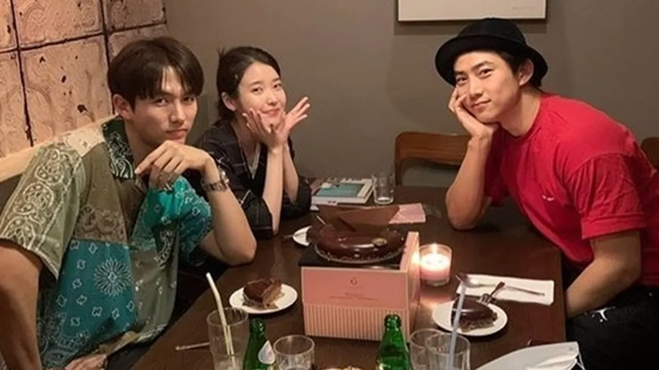 Reuni, IU dan Im Seulong Rayakan 10 Tahun Single Duet 'Nagging' Bareng Taecyeon 2PM