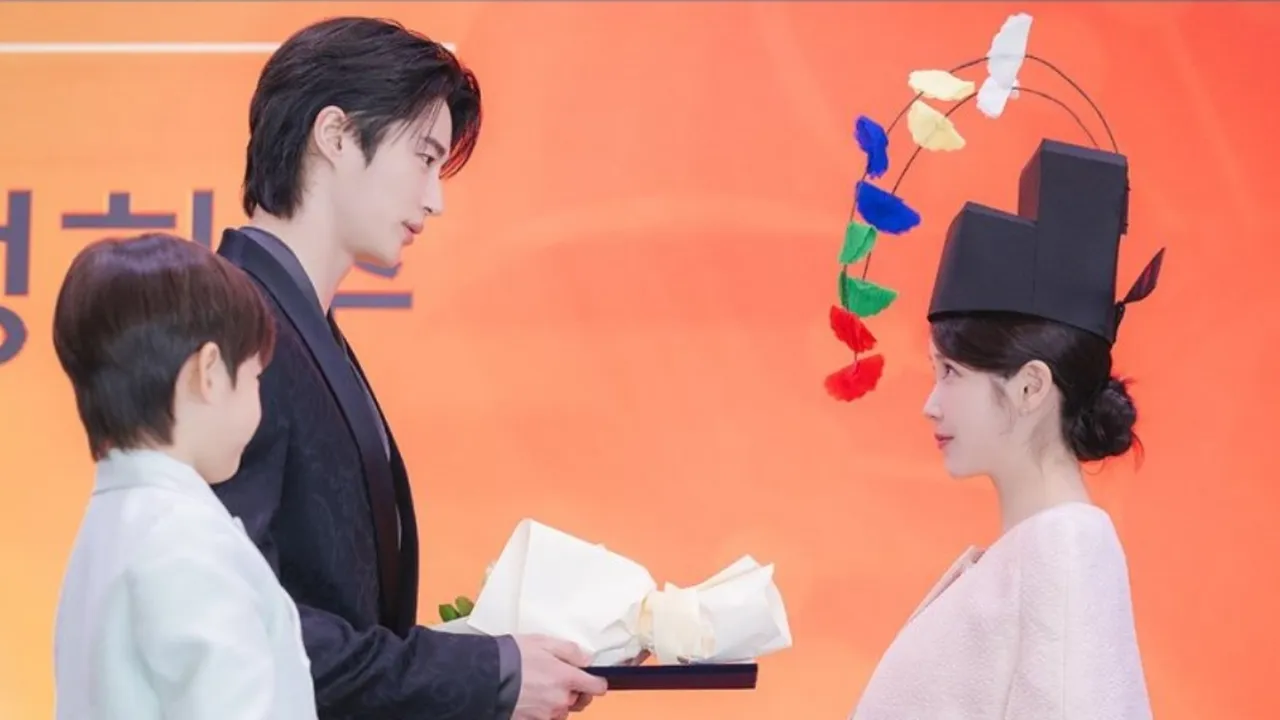 [Review] 'PERFECT CROWN' Episode 2: Skandal IU & Byeon Woo Seok Bikin Geger