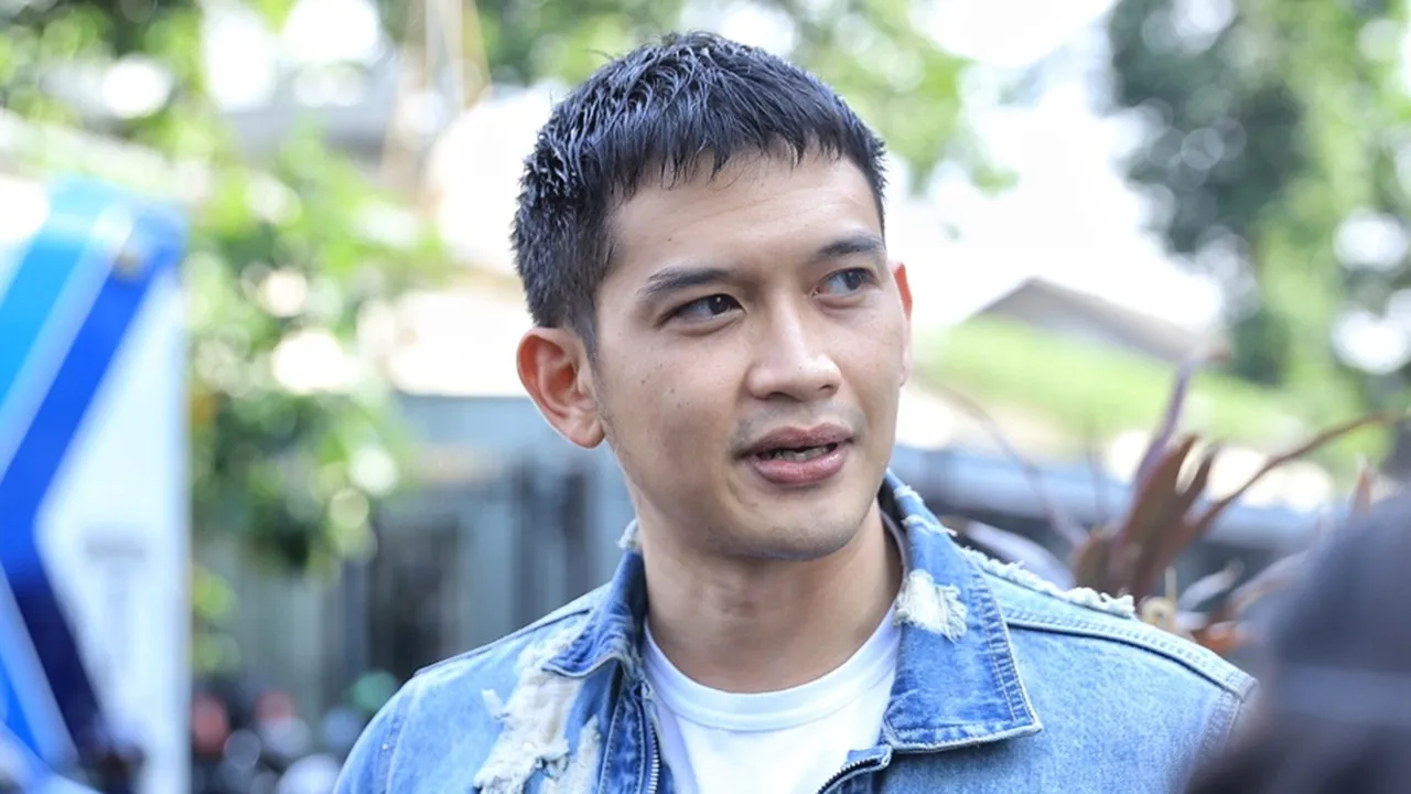 Rezky Aditya Benarkan Kabar Putus Dengan Patricia Razer, Ada Orang Ketiga?