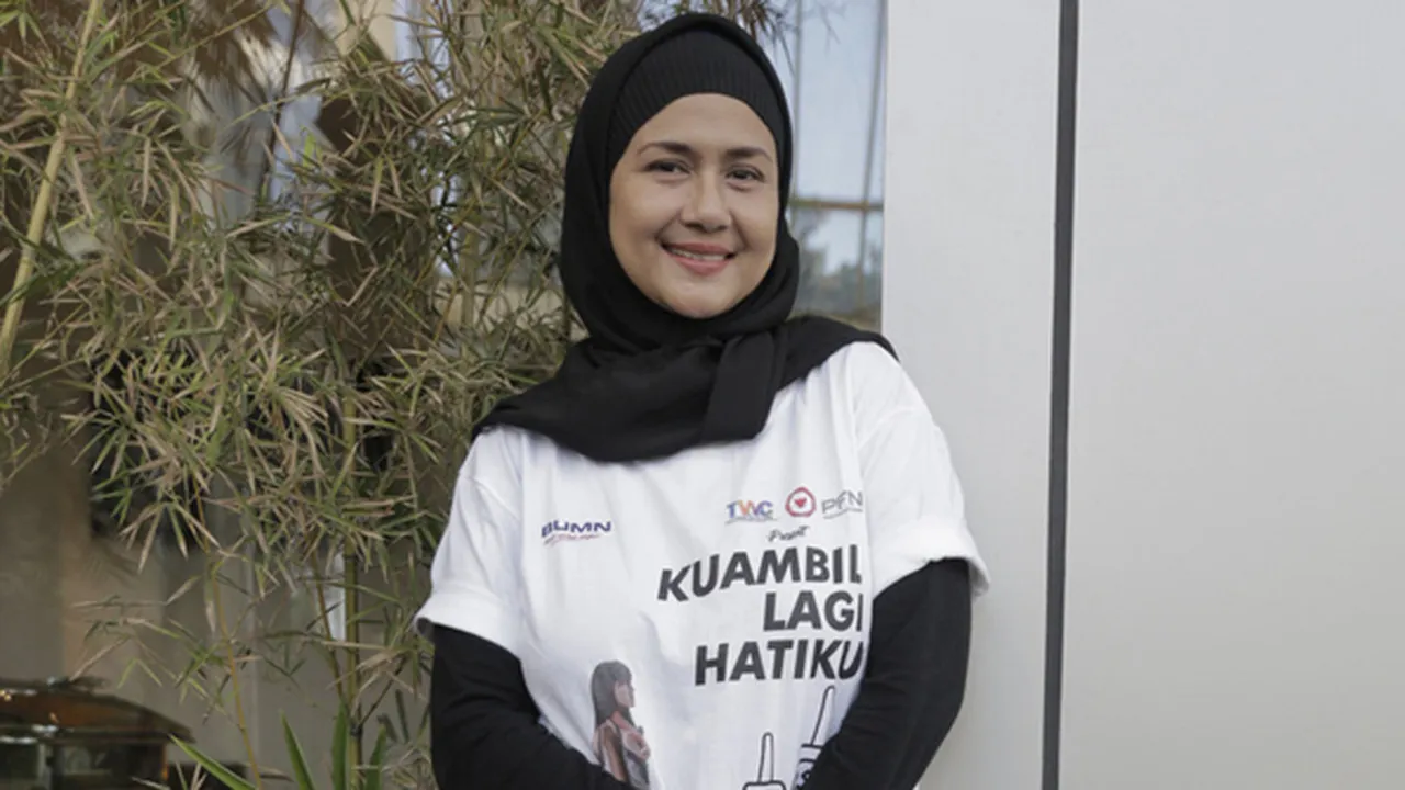 Ria Irawan Selalu Dandan Cantik Bak Berlibur Tiap ke Rumah Sakit, Ini Alasannya