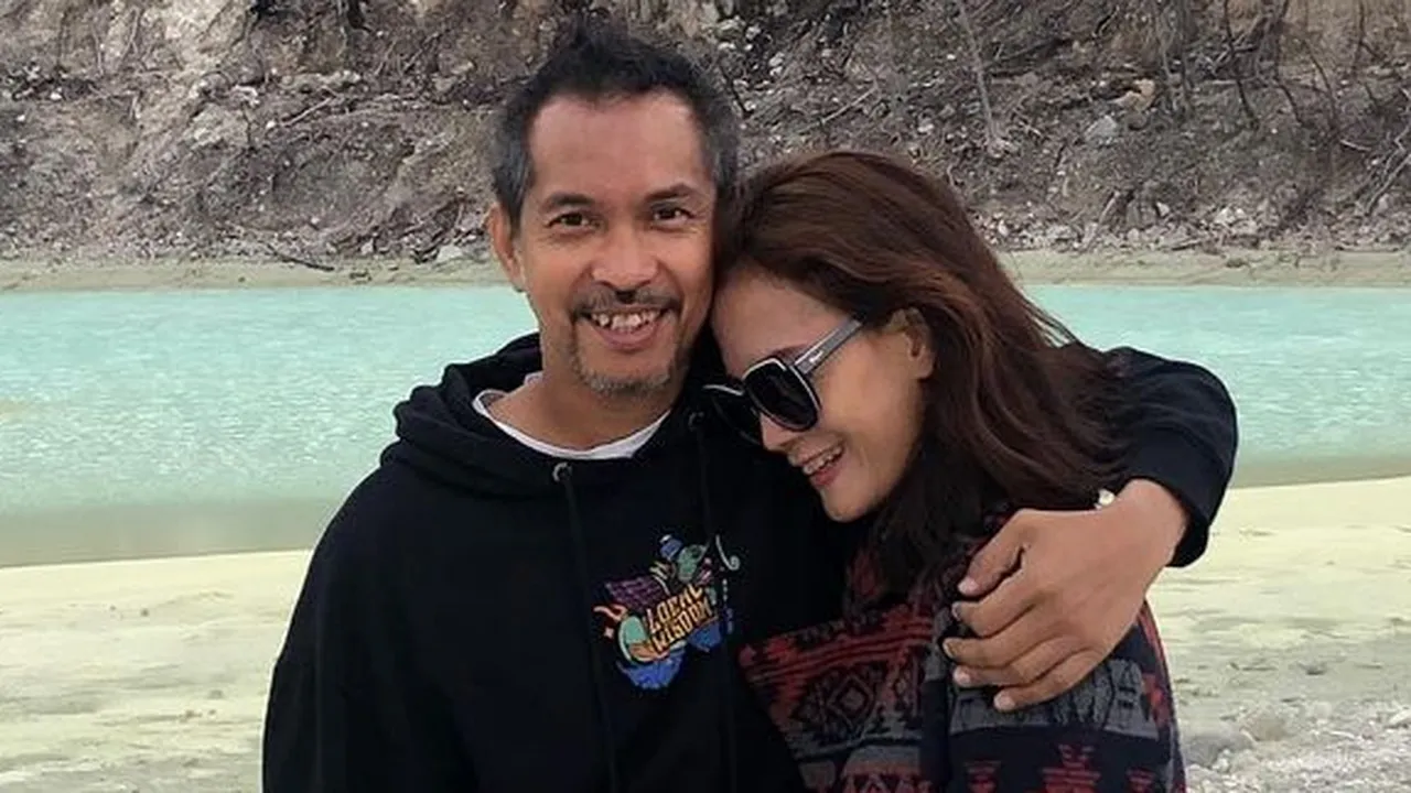 Ridho Slank dan Istrinya Positif Covid-19, Jalani Isolasi Mandiri dan Berharap Segera Negatif Ridho Slank dan Istrinya Positif Covid-19, Jalani Isolasi Mandiri dan Berharap Segera Negatif
