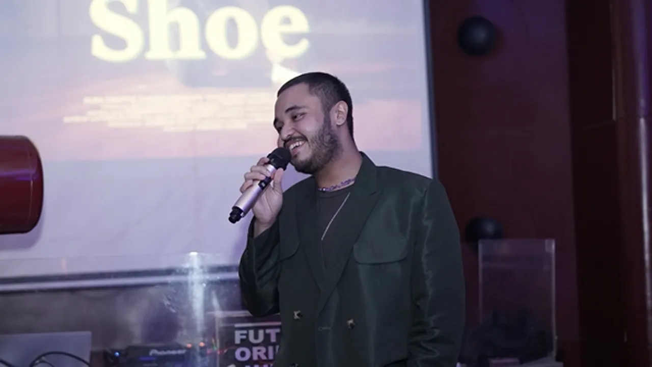 Rilis 'Shoe', Kara Chenoa Gelar Music Video Screening Party