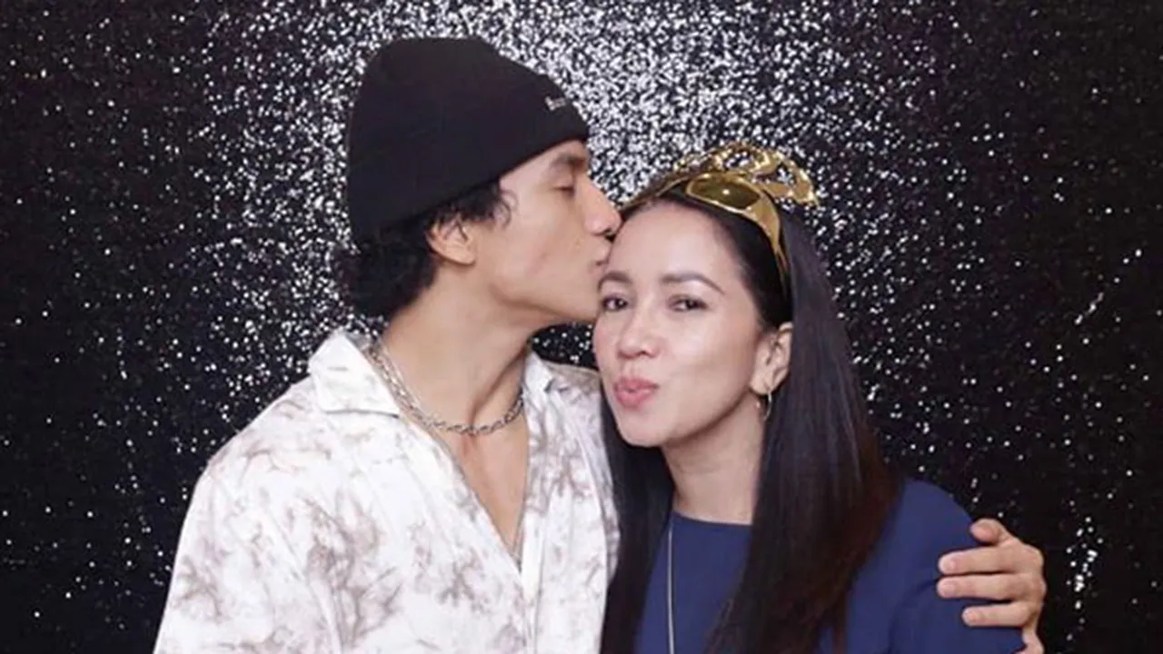Rindu Berat, Sang Ibunda Posting Foto 'Aib' Jefri Nichol