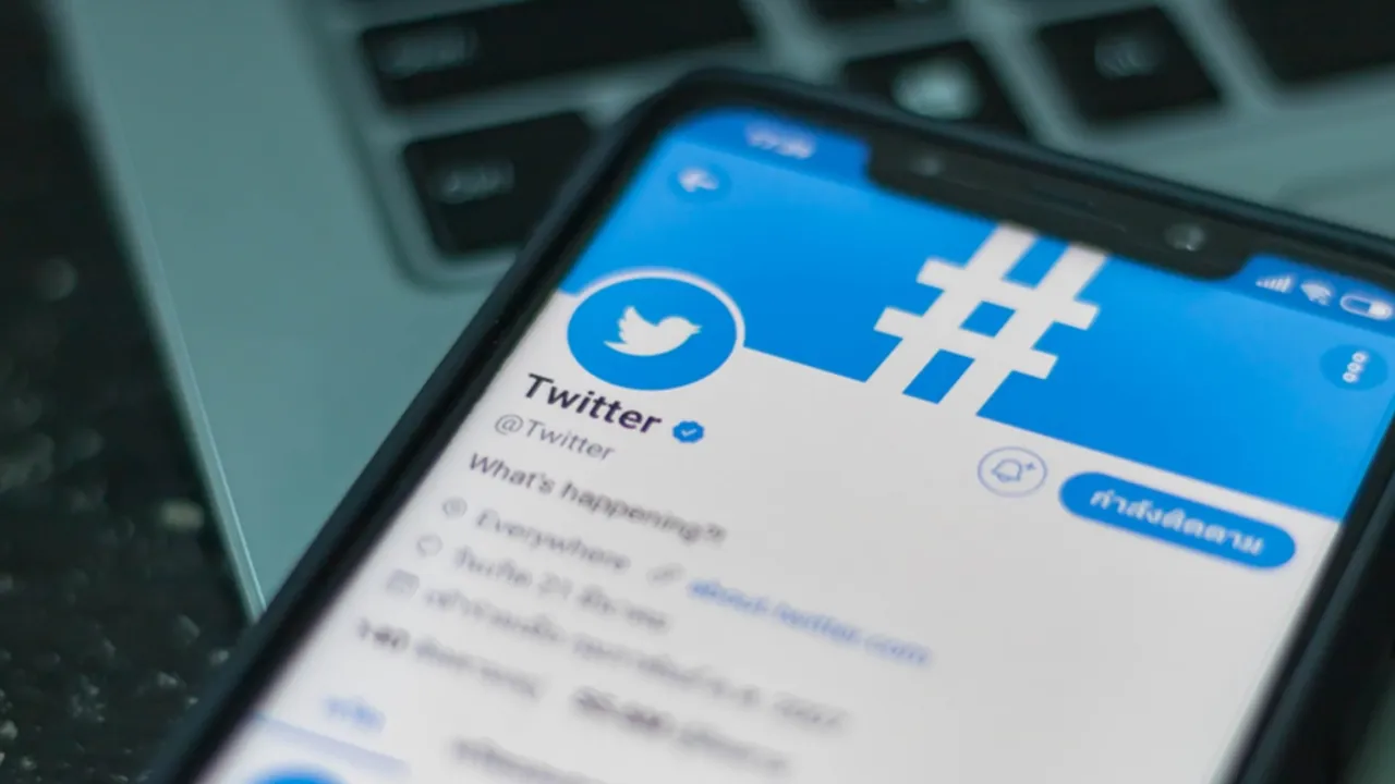 #RIPTwitter Ramai Bermunculan, Twitter Bakal Tutup Pasca Pecat Banyak Karyawannya?