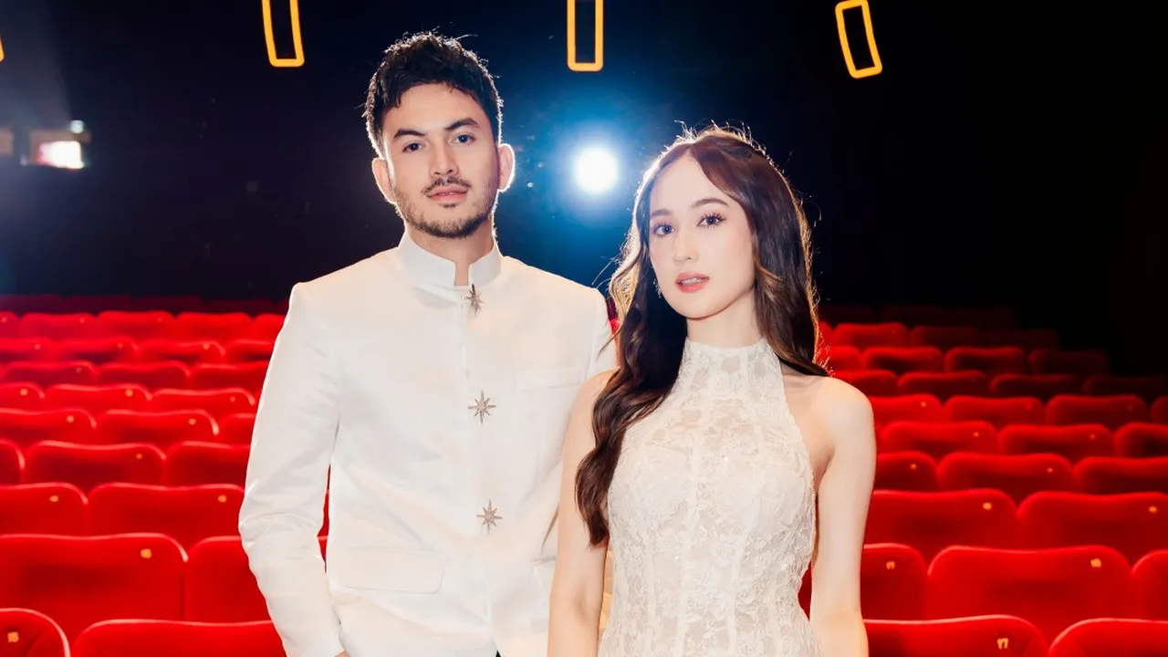 Rizky Nazar dan Laura Moane Bangun Chemistry Manis di Vidio Original Series 'A dan Z: InsyaAllah Cinta'