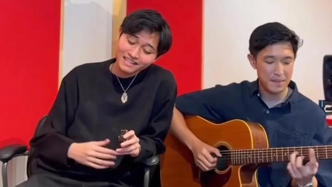 Rizwan Fadilah Bikin Versi Akustik Lagu 'Seketika' Bareng Aziz Harun