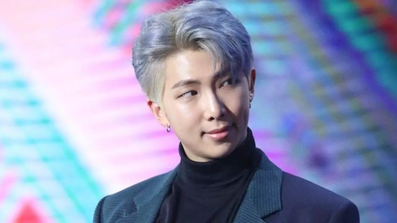 RM BTS Kedapatan Beli Celana Bekas, Buktikan Fashion Bukan Soal Harga