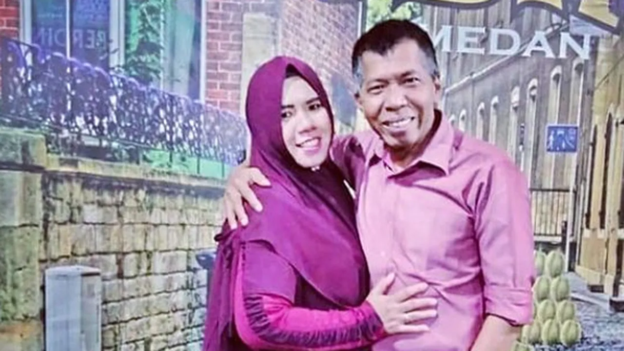 Rohimah Gugat Cerai Kiwil, Netizen: Alhamdulillah, Akhirnya Sadar Juga Rohimah Gugat Cerai Kiwil, Netizen: Alhamdulillah, Akhirnya Sadar Juga