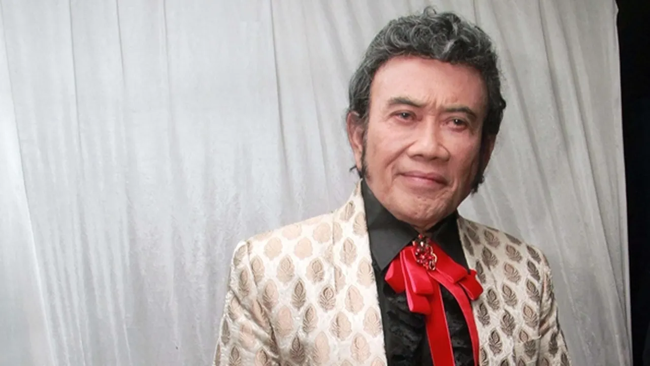 Romantisnya Momen Rhoma Irama Suapi Ricca Rachim Saat Dinner Keluarga