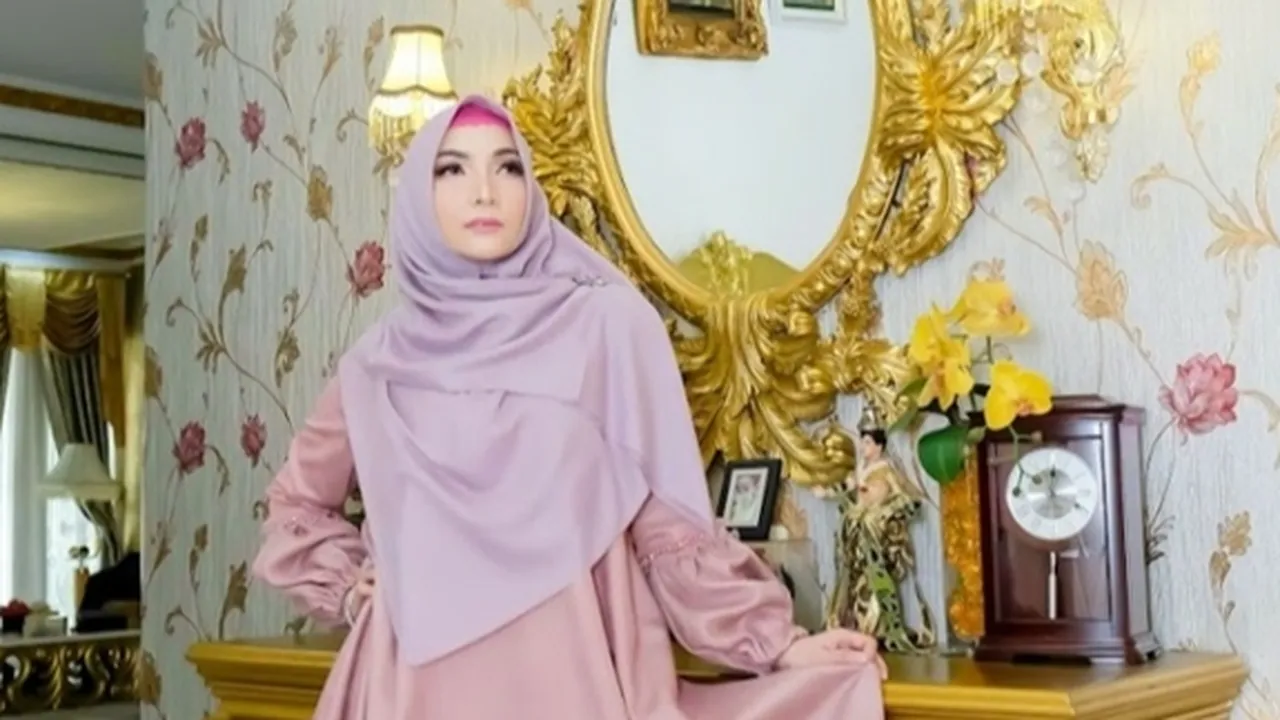Roro Fitria Akui Sudah Hijrah Pasca Bebas dari Penjara, Ogah Pacaran dan Lebih Pilih Taaruf
