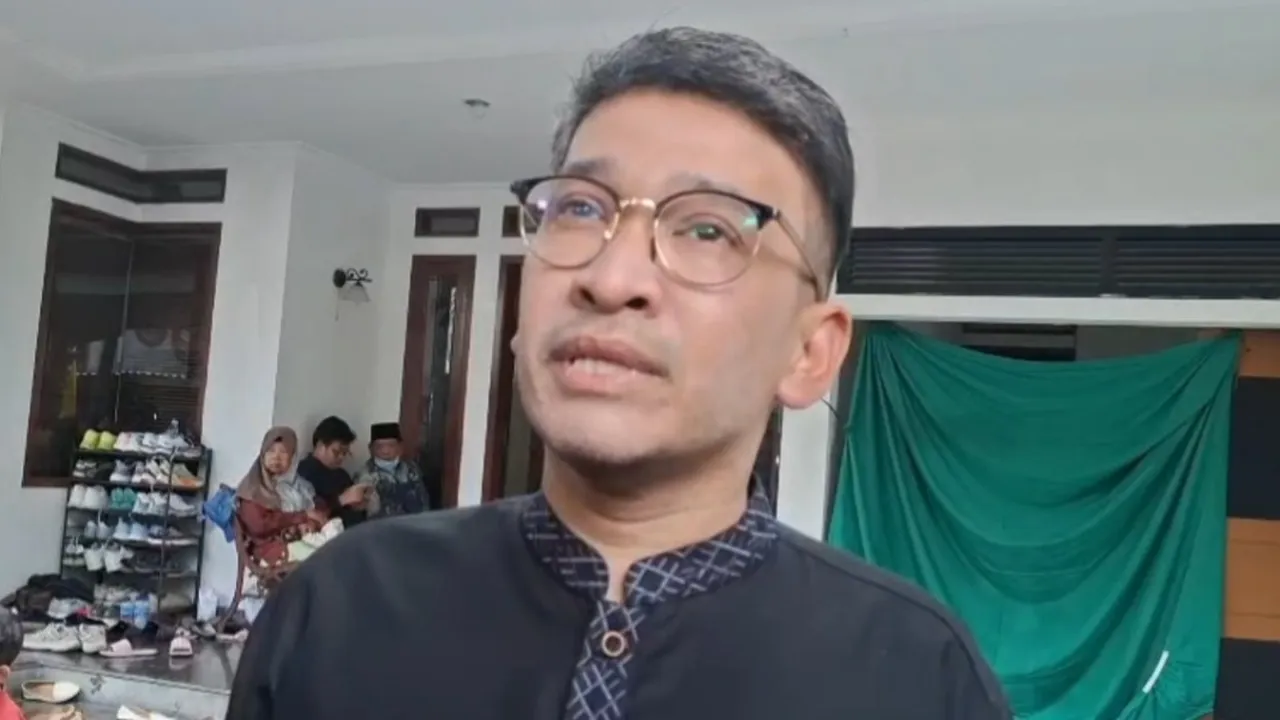 Ruben Onsu Melayat Ibunda Vega Darwanti, Ungkap Kenangan Hangat dengan Mendiang
