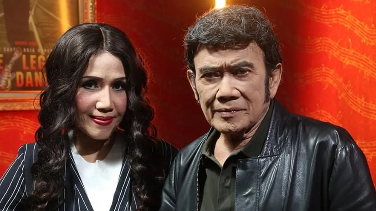 'Rujuk' Setelah 39 Tahun Berpisah, Rhoma Irama: Rita Sugiarto dan Saya Tidak Ada Konflik 'Rujuk' Setelah 39 Tahun Berpisah, Rhoma Irama: Rita Sugiarto dan Saya Tidak Ada Konflik
