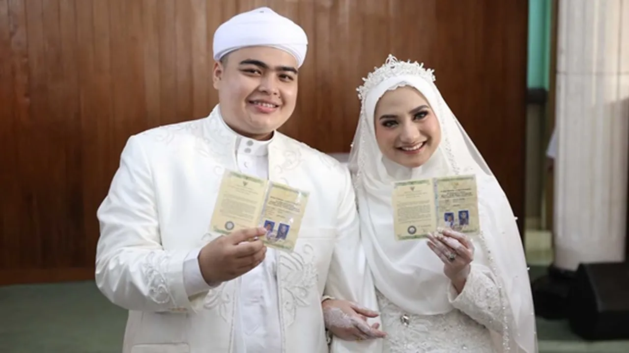 Sah! Muhammad Ameer Azzikra Adik Alvin Faiz Resmi Menikah dengan Nadzira Shafa Sah! Muhammad Ameer Azzikra Adik Alvin Faiz Resmi Menikah dengan Nadzira Shafa