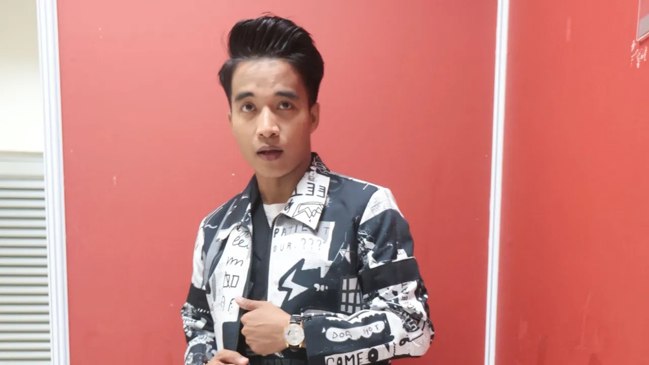 Sahwan Sampang Bawa Nama Madura di Dangdut Academy 8, Akui Idolakan Valen DA7