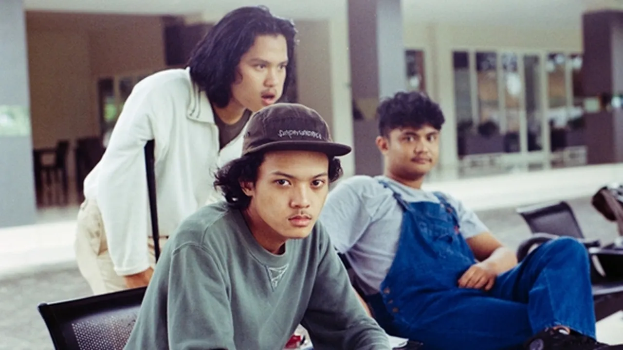 Sajikan Musik Melankolis, The Rentenir Rilis 'Love Kills, Queen'