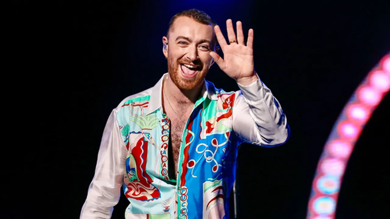 Sam Smith Gandeng Cowok Misterius di Red Carpet, Pacar Baru?
