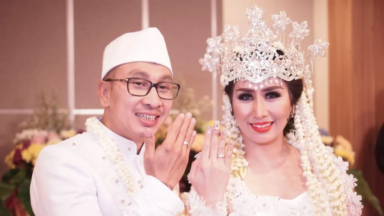 Sama-Sama Punya Komitmen, Ratna Dilla Resmi Menikah Dengan Firman