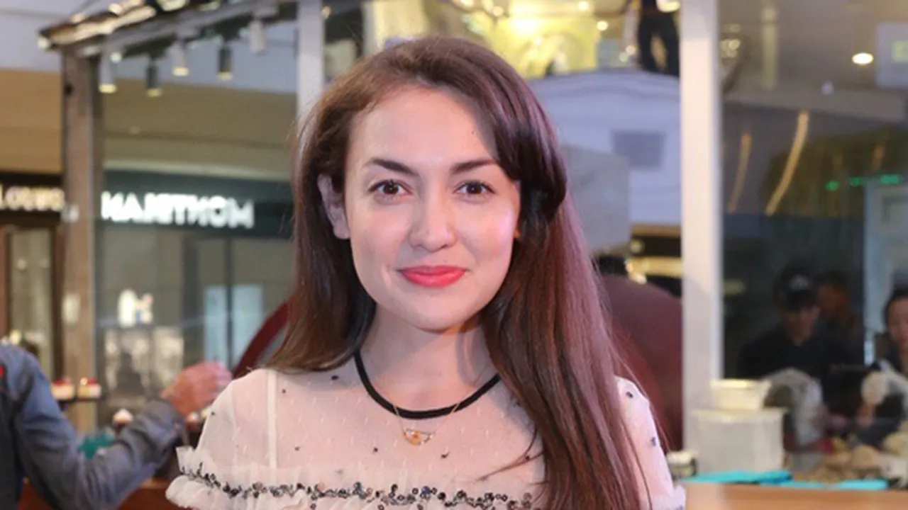 Sambil Nangis, Rianti Cartwright Curhat Pernah Gagal Jalani Program Bayi Tabung