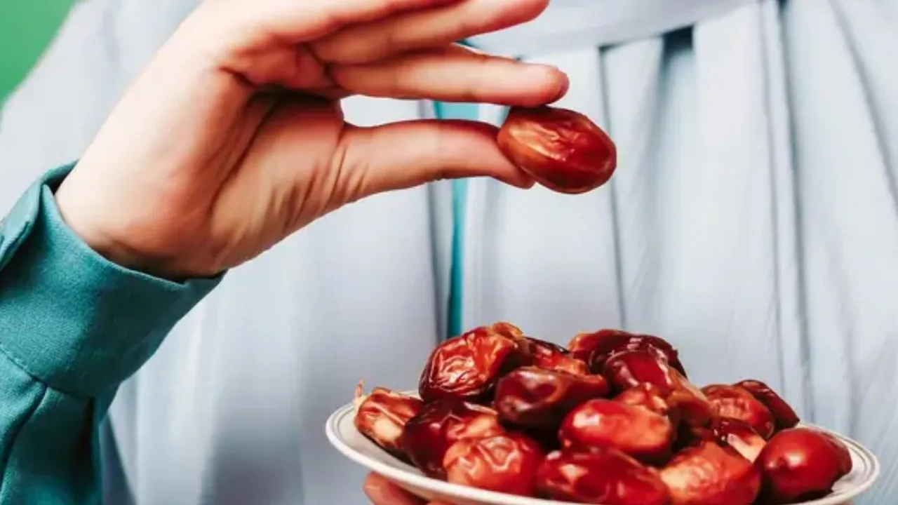Sambut Lebaran, Simak Penjelasan tentang Hukum Makan Sebelum Sholat Idul Fitri
