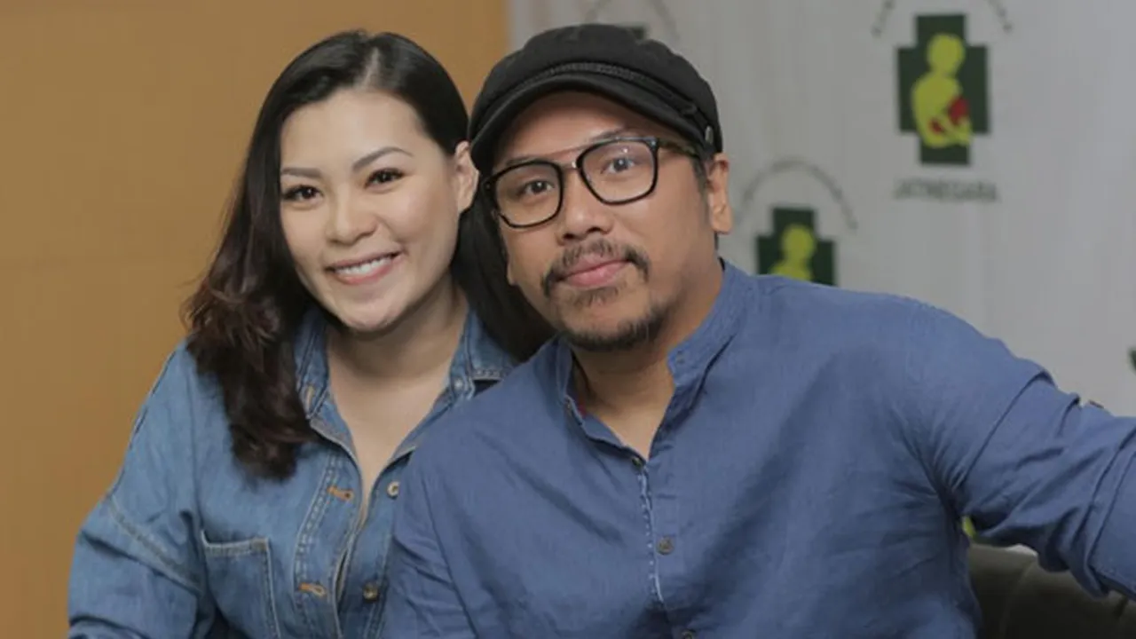 Sammy Simorangkir & Viviane Berusaha Kenalkan Musik ke Anak Sejak Dini Sammy Simorangkir & Viviane Berusaha Kenalkan Musik ke Anak Sejak Dini