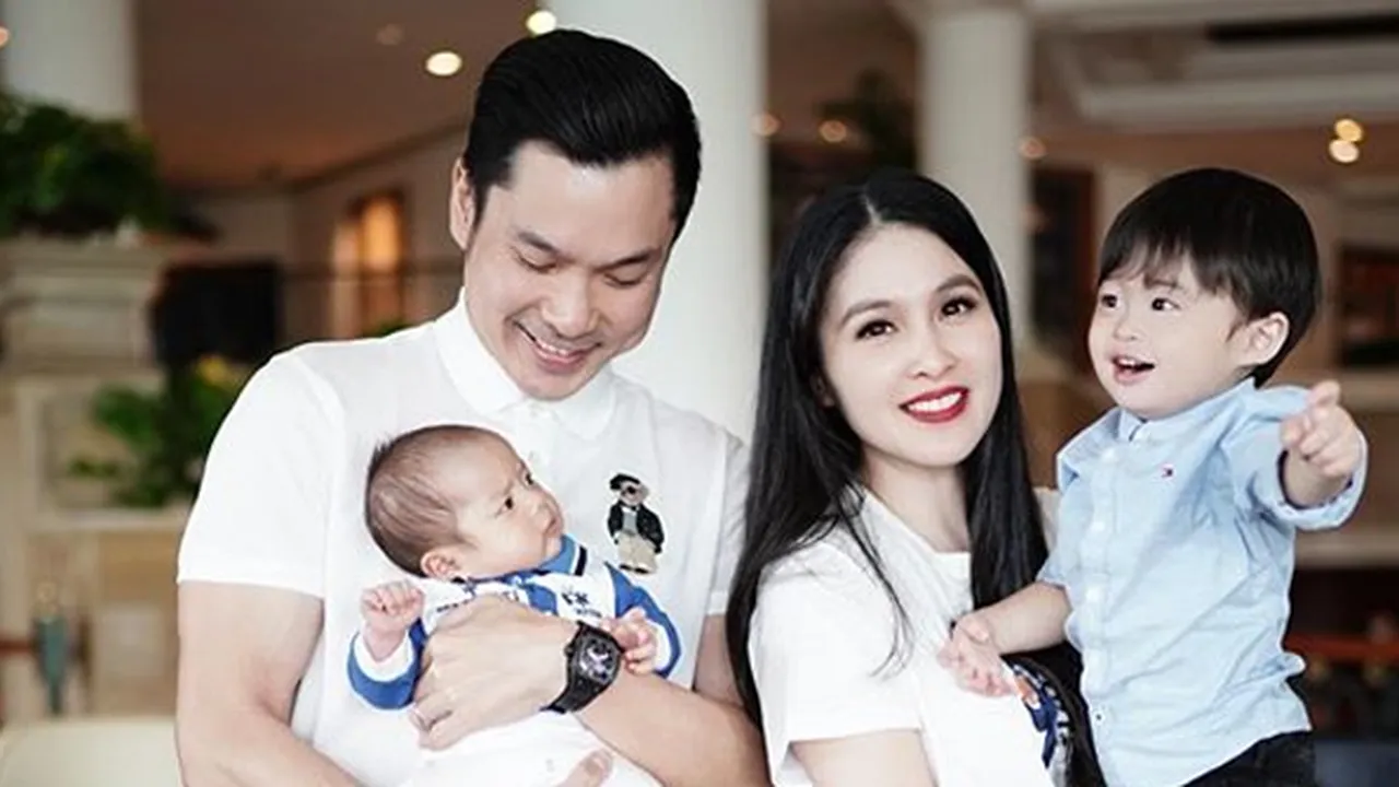 Sandra Dewi Tak Pernah Beri Kado ke Harvey Moeis yang Kaya Raya, Ini Alasannya Sandra Dewi Tak Pernah Beri Kado ke Harvey Moeis yang Kaya Raya, Ini Alasannya