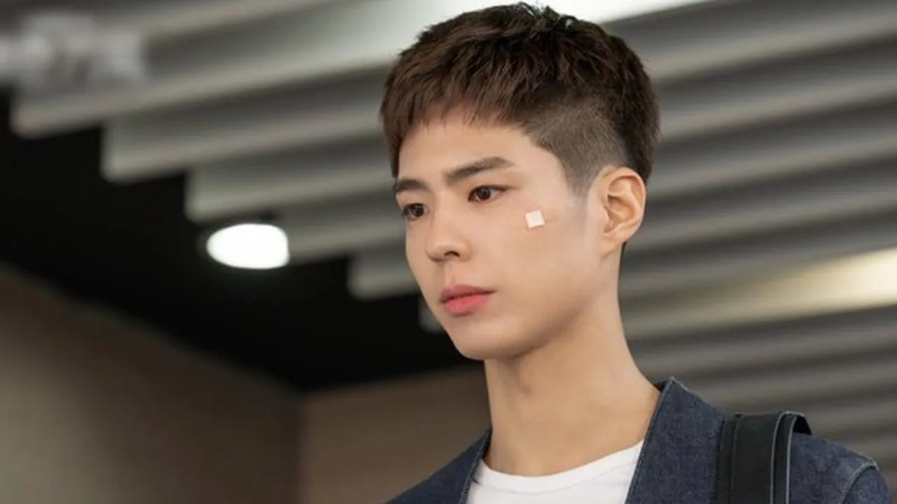 Satu Kunci Park Bo Gum Saat Berakting di 'RECORD OF YOUTH', Apa Itu?