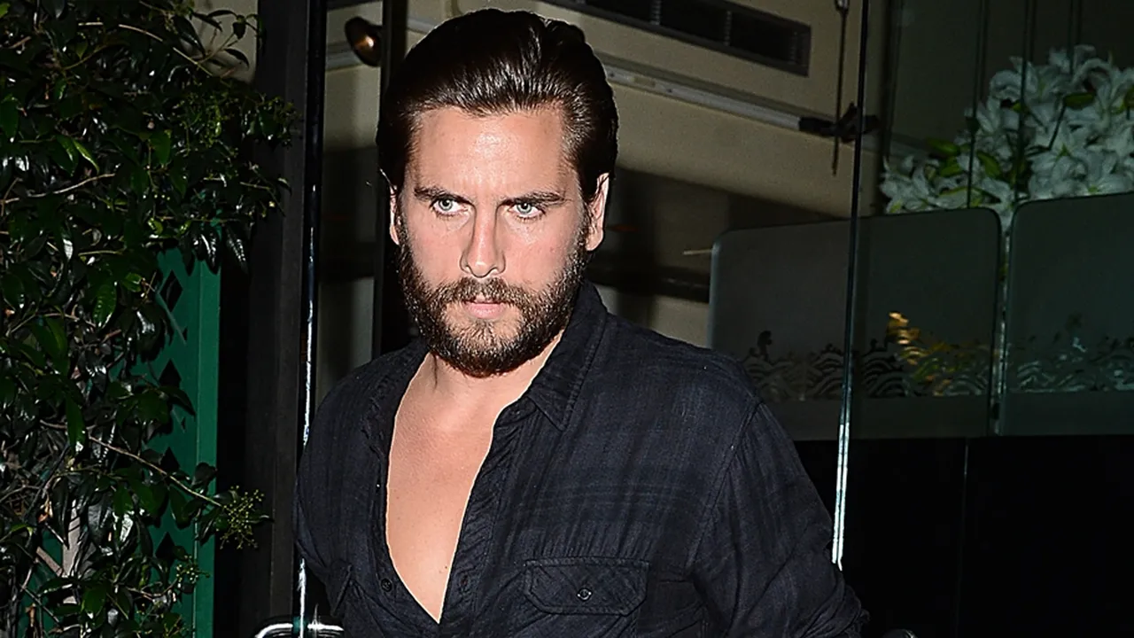 Scott Disick Mengaku Siap Balikan Jika Kourtney Kardashian Mau Scott Disick Mengaku Siap Balikan Jika Kourtney Kardashian Mau