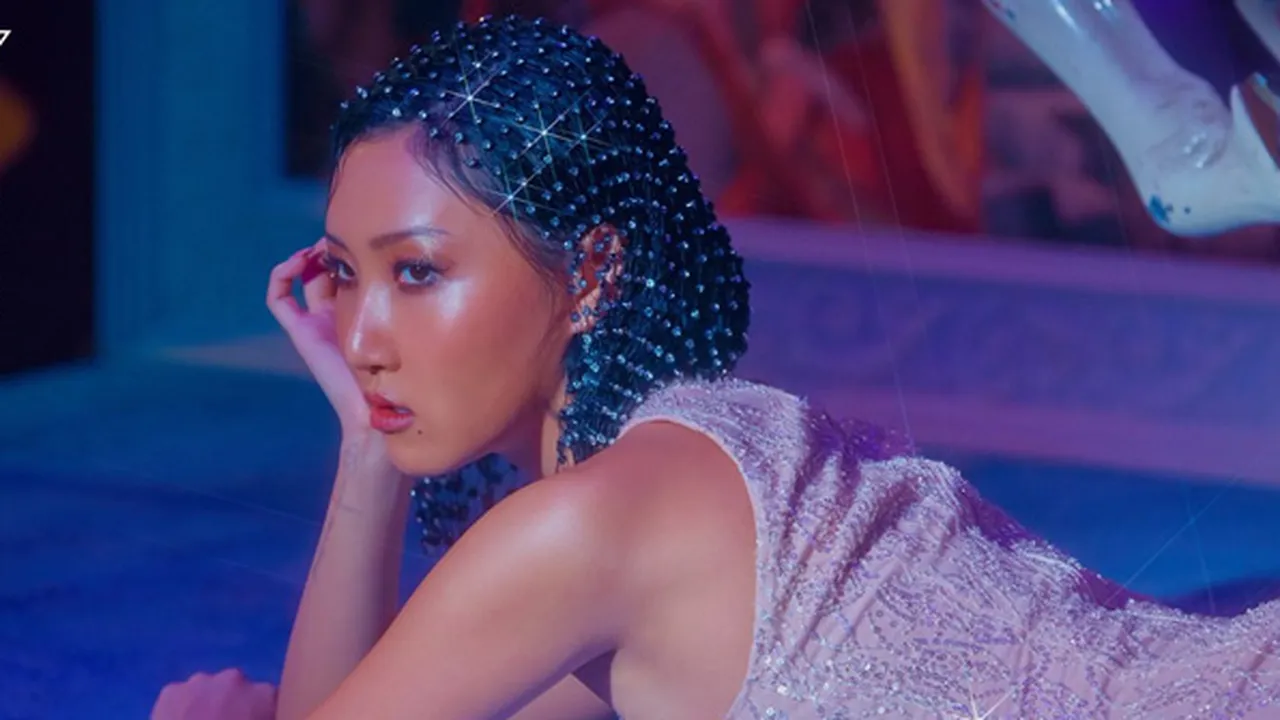 Sebelum Terkenal, Hwasa MAMAMOO Diminta Ibunya Jadi Biksu