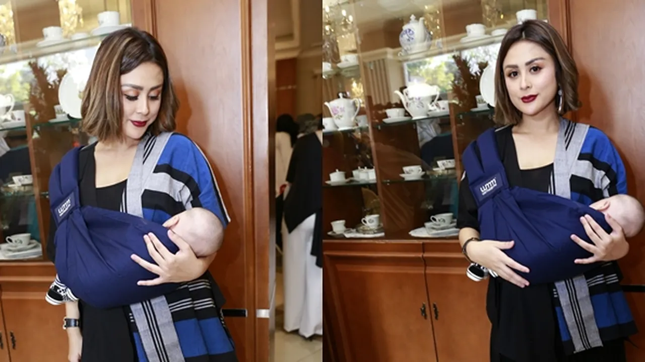 Sebut Anak Dengan 'Mini Me', Semirip Apa Sih Selvi Kitty dan si Buah Hati?