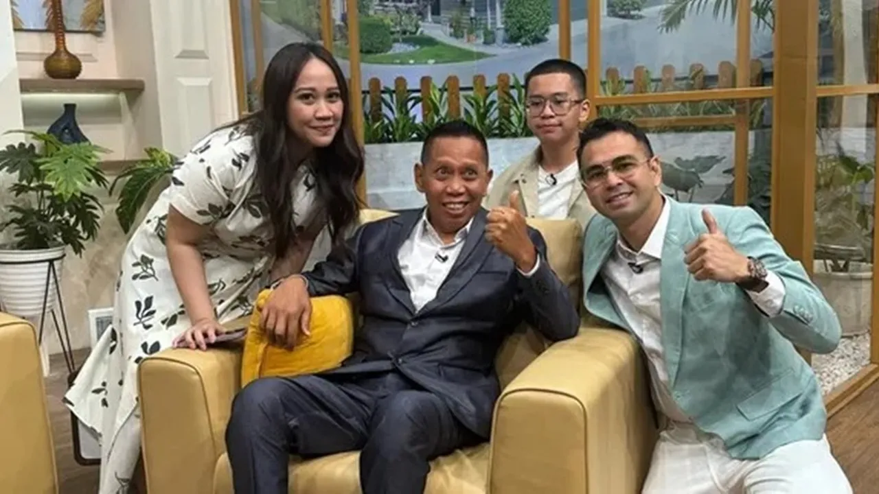 Sederet Potret Tukul Arwana Rayakan Ultah ke-62 Bareng Vega Darwanti dan Peppy, Jadi Ajang Reuni