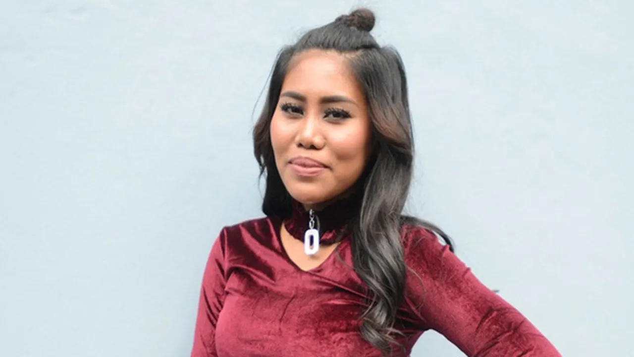 Segera Menikah, Evi Masamba Unggah Foto Bareng Calon Suami dan Tulis Kalimat Manis