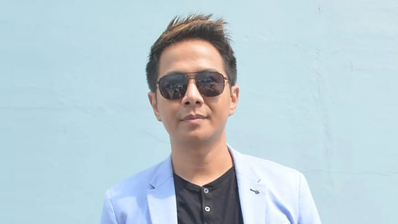 Segera Menikah Lagi, Delon Bakal Undang Mantan Istri?