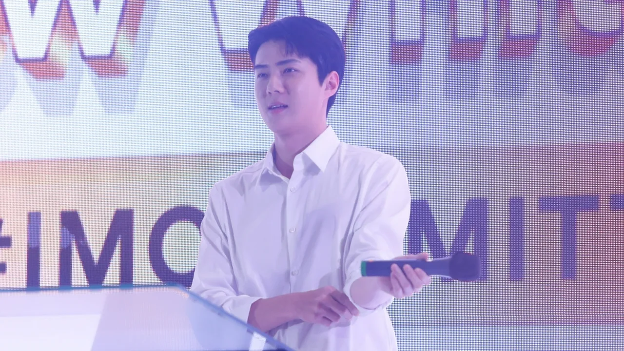 Sehun Diangkat Menjadi ‘Scientist Ganteng’-nya Whitelab, Ternyata Karena Alasan Ini!