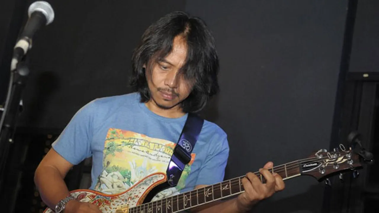 Selain Keyboardis Dream Theater, Album Baru Dewa Budjana Libatkan Soimah