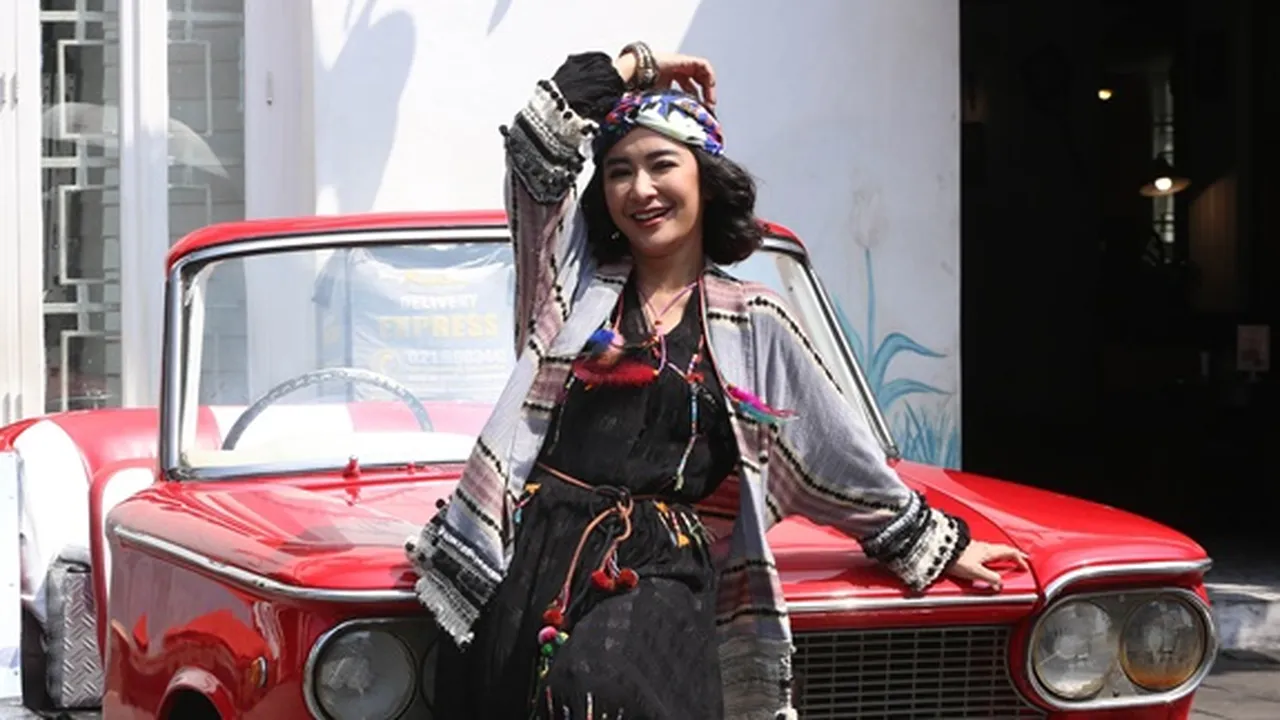 Selalu Cantik, Ternyata Suami Uut Permatasari Lebih Suka Istrinya Tampil dengan Rambut Panjang