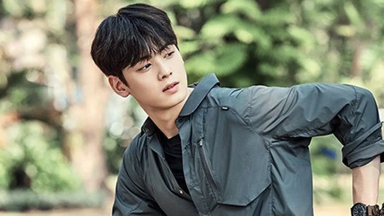 Selalu Sempurna Dalam Segala Hal, Cha Eun Woo Ternyata Pernah Dimarahi Habis-Habisan Saat Masih Trainee