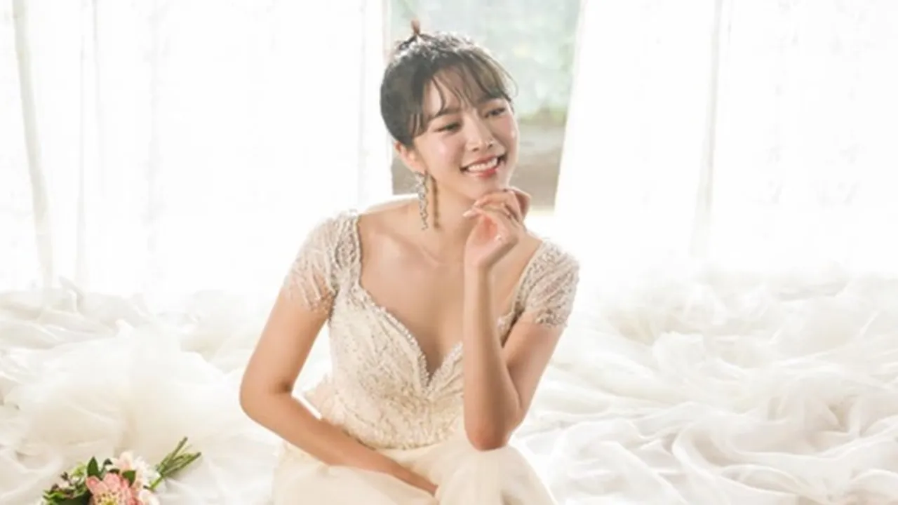 Selamat! Aktris Bae Seul Gi Akan Menikah Dengan YouTuber Shim Seop