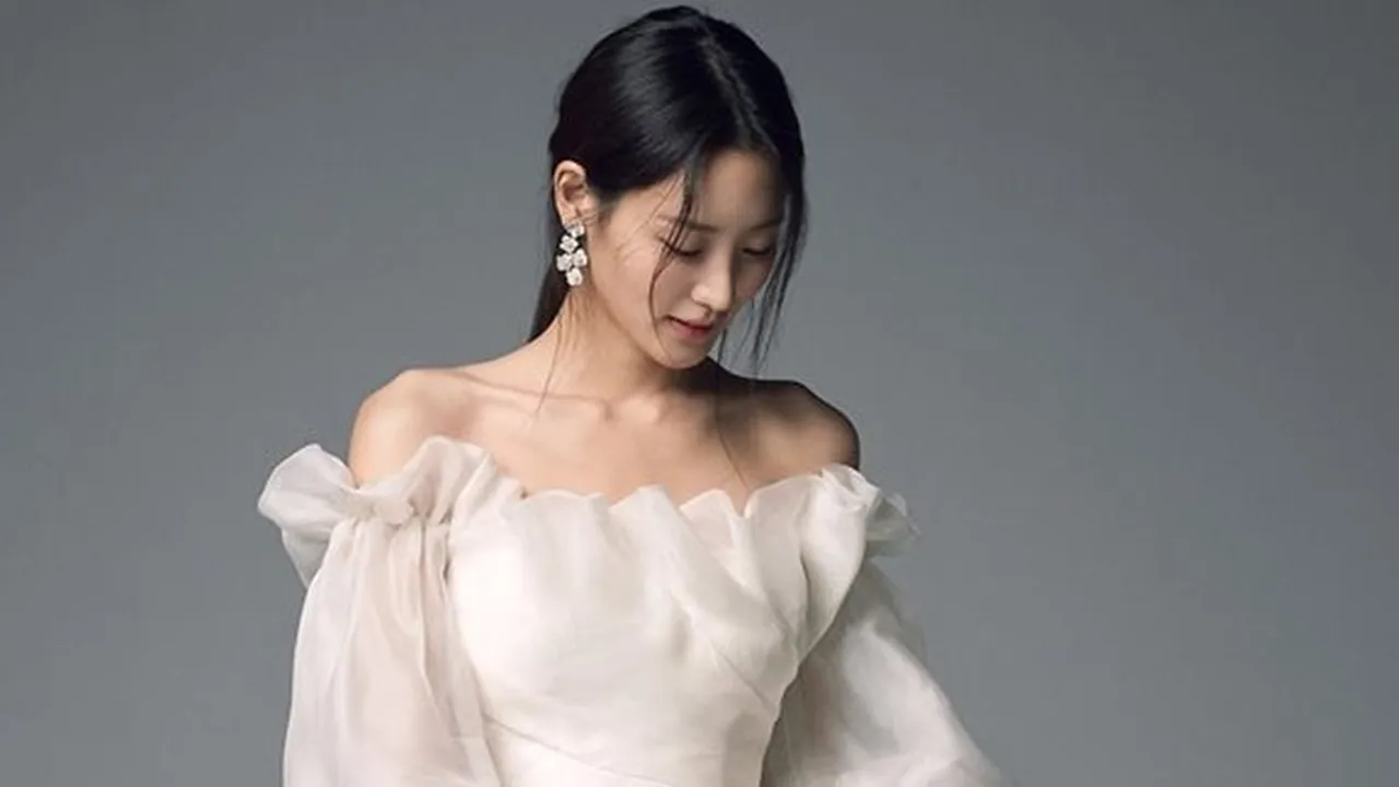 Selamat! Claudia Kim Resmi Dinikahi Pengusaha Korea-Amerika