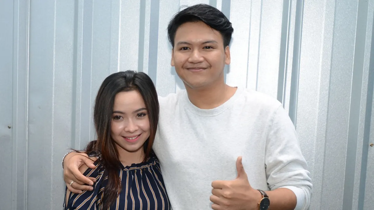 Selamat, Ilham Smash Dikaruniai Anak Pertama Berjenis Kelamin Perempuan