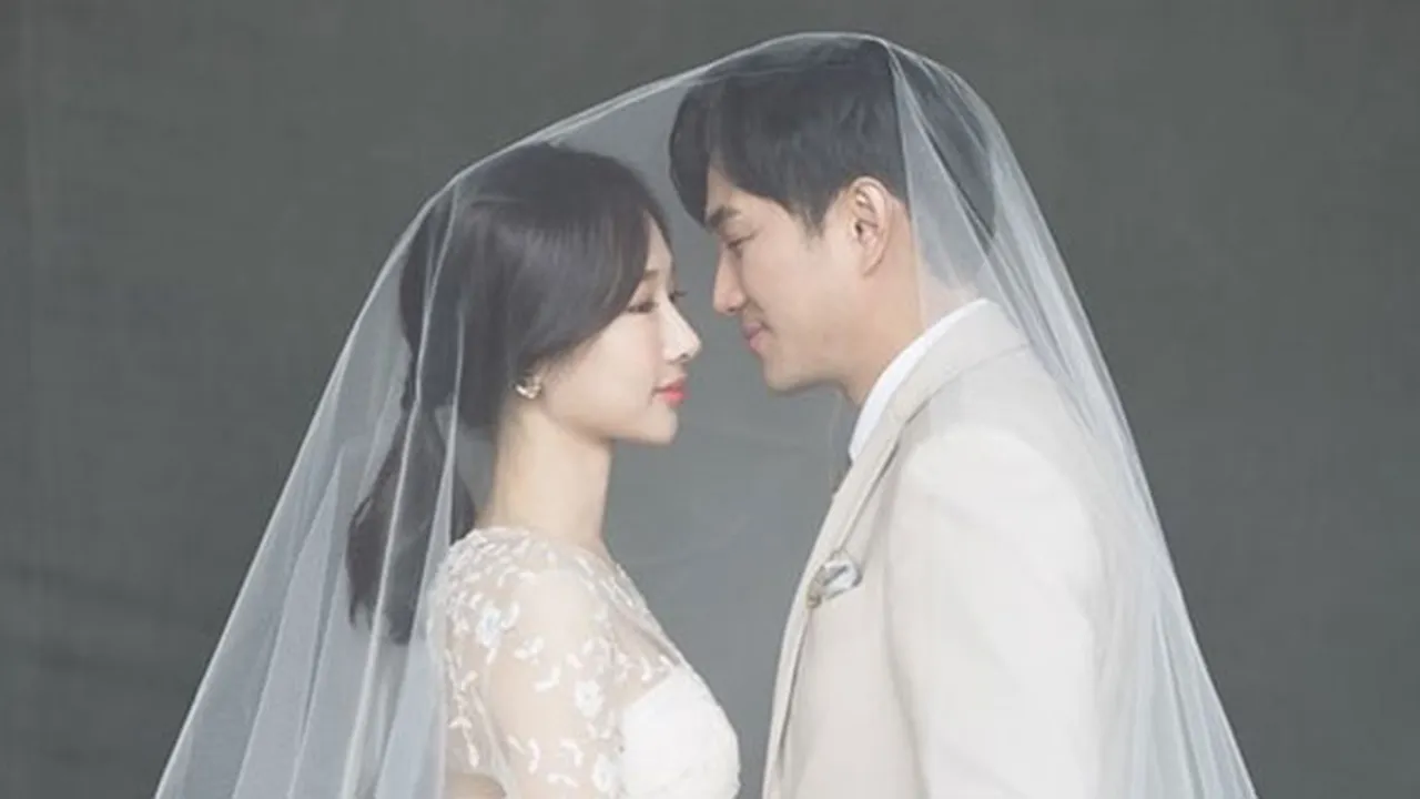 Selamat! Kim Kyung Rok Resmi Menikah, Ternyata Istri yang Melamar Duluan