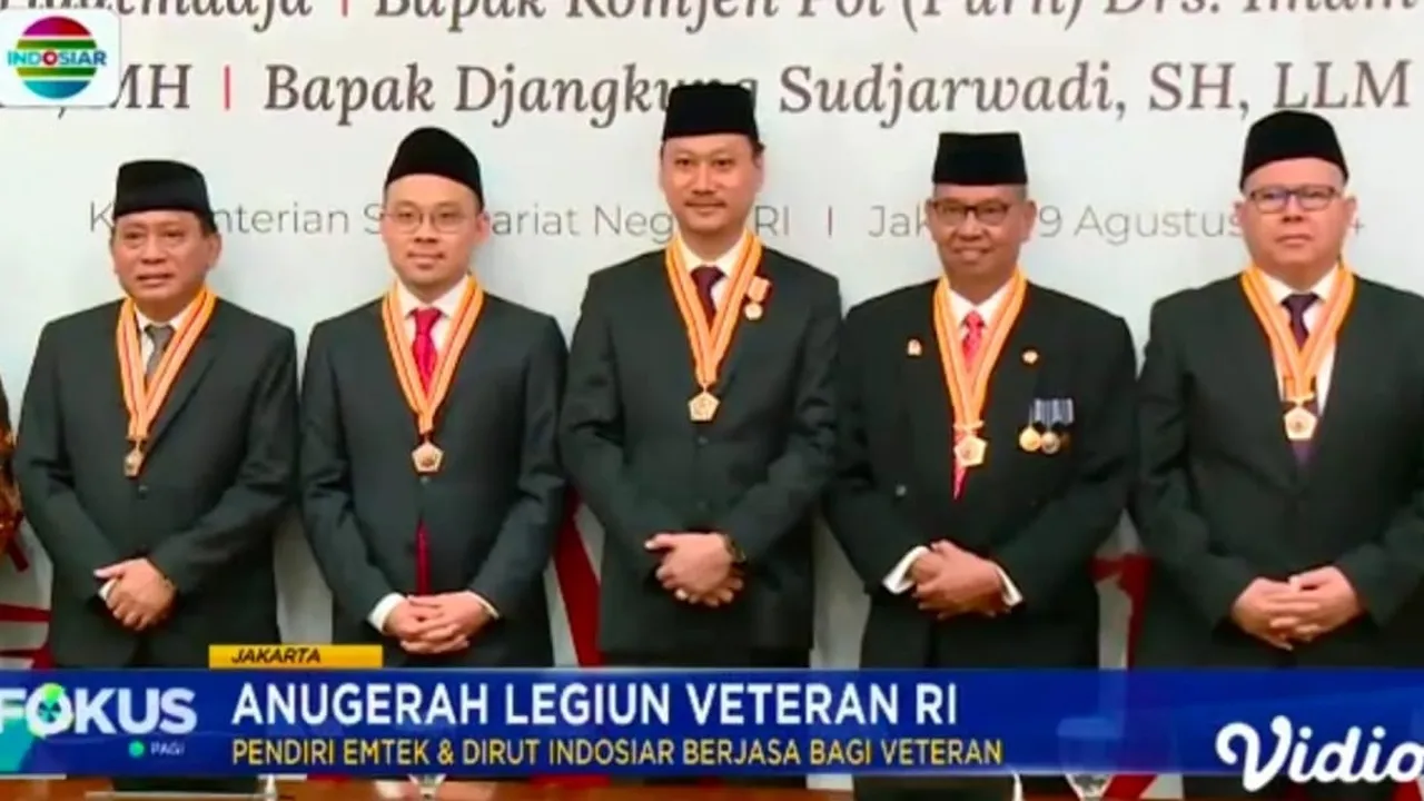 Selamat! Komisaris Utama Emtek Group dan Direktur Utama Indosiar Mendapat Penghargaan Bintang Tertinggi LVRI