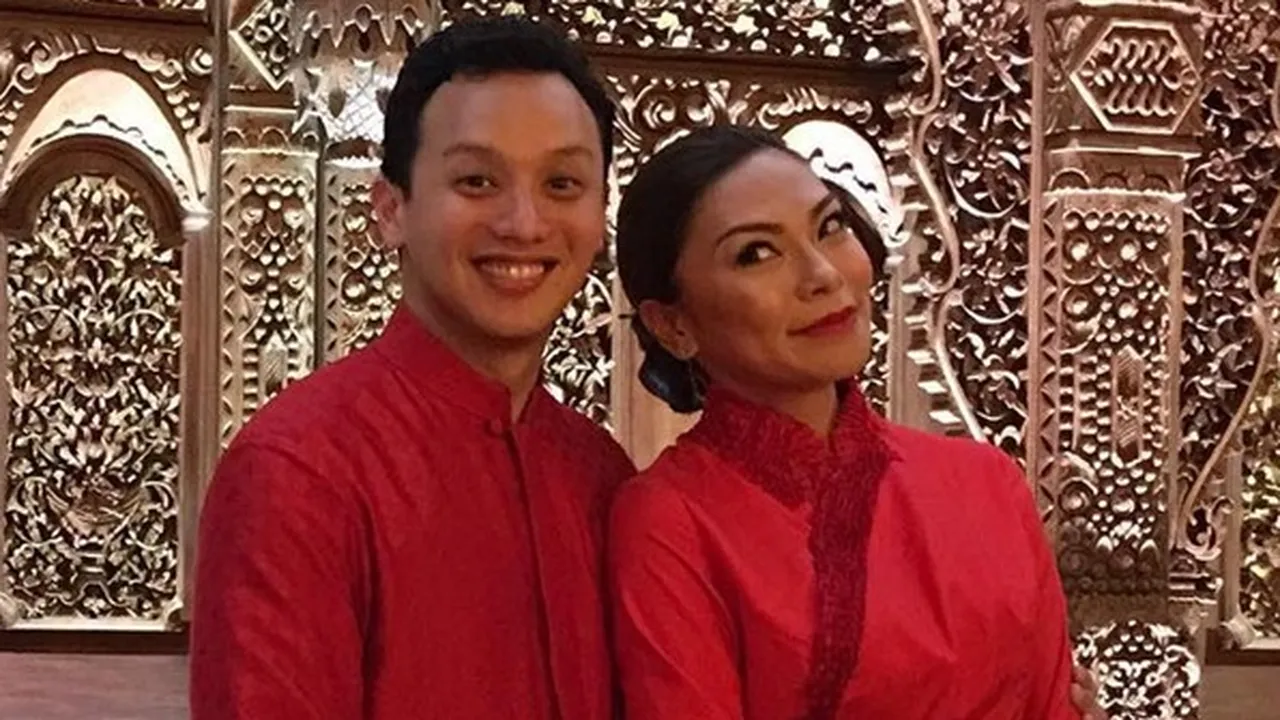 Selamat, Moreno Soeprapto Dianugerahi Anak Pertama