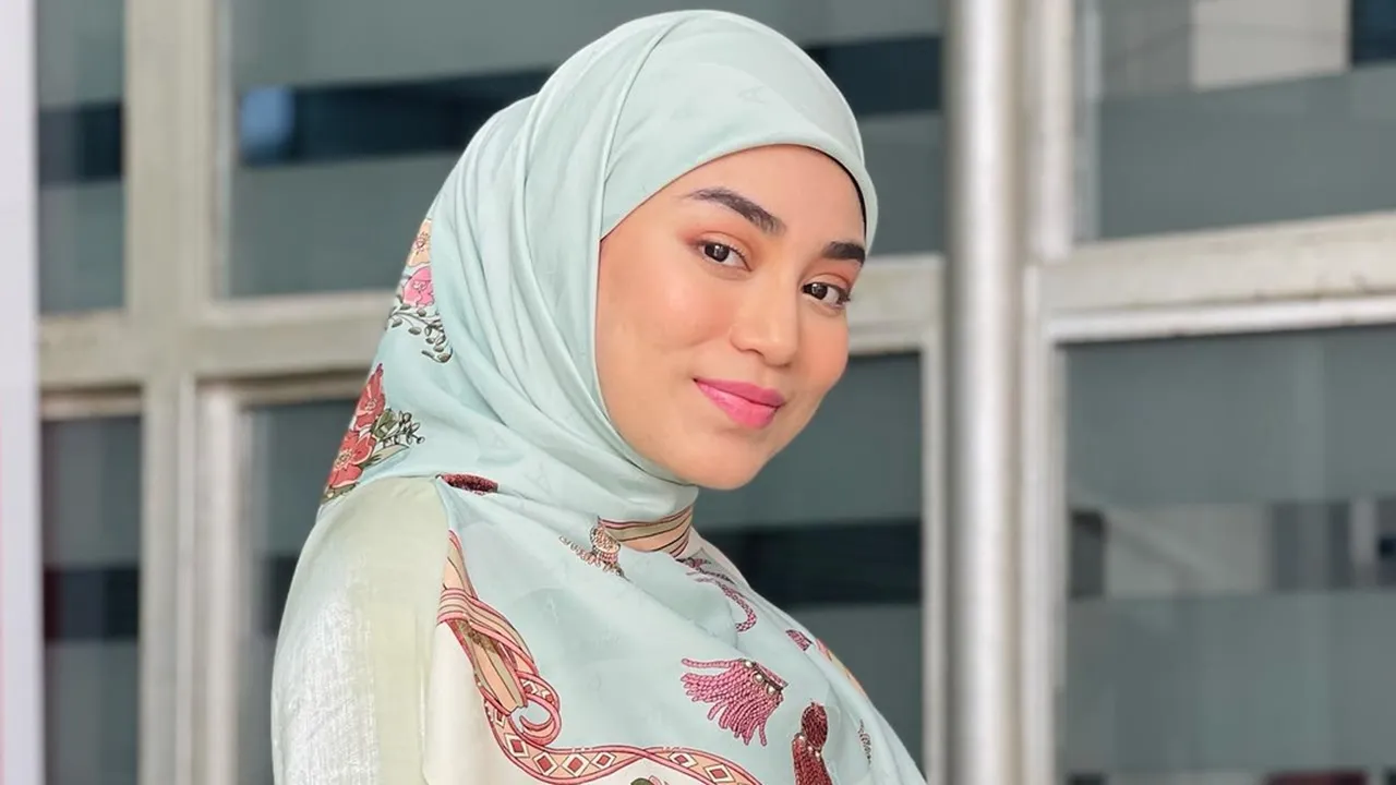 Selamat! Uyaina Arshad Melahirkan Anak Pertama, Dikaruniai Seorang Bayi Laki-laki